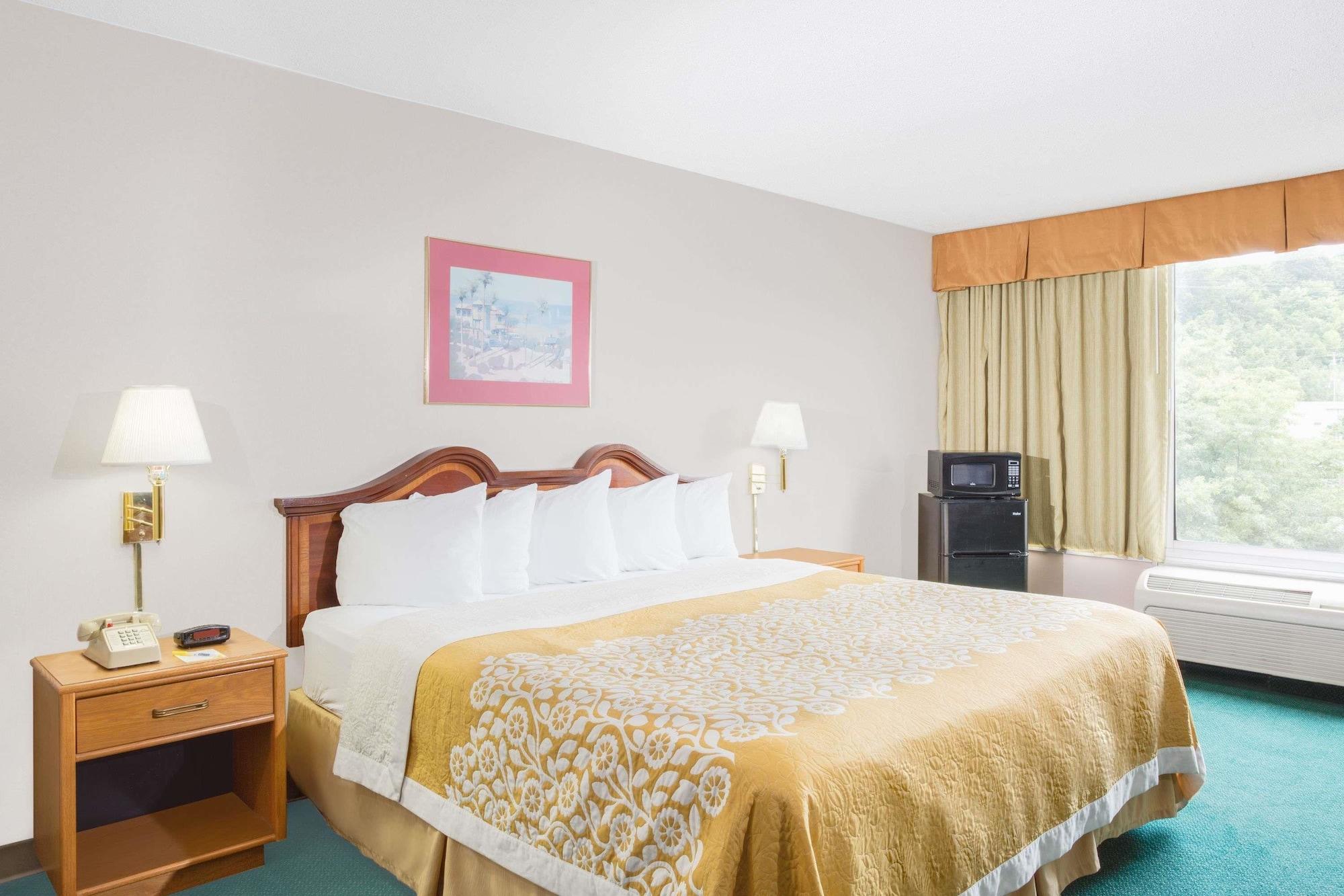 Days Inn By Wyndham קיימברידג' מראה חיצוני תמונה